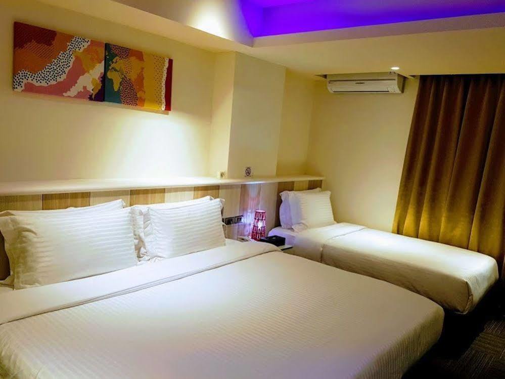Macchi Hotel - Тайбэй Экстерьер фото
